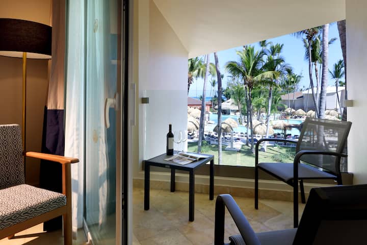 Guest room at the Grand Palladium Select Bavaro, All Inclusive Resort & Spa in Punta Cana, Other than US/Canada
