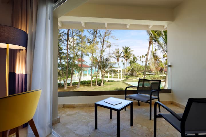 Guest room at the Grand Palladium Select Bavaro, All Inclusive Resort & Spa in Punta Cana, Other than US/Canada