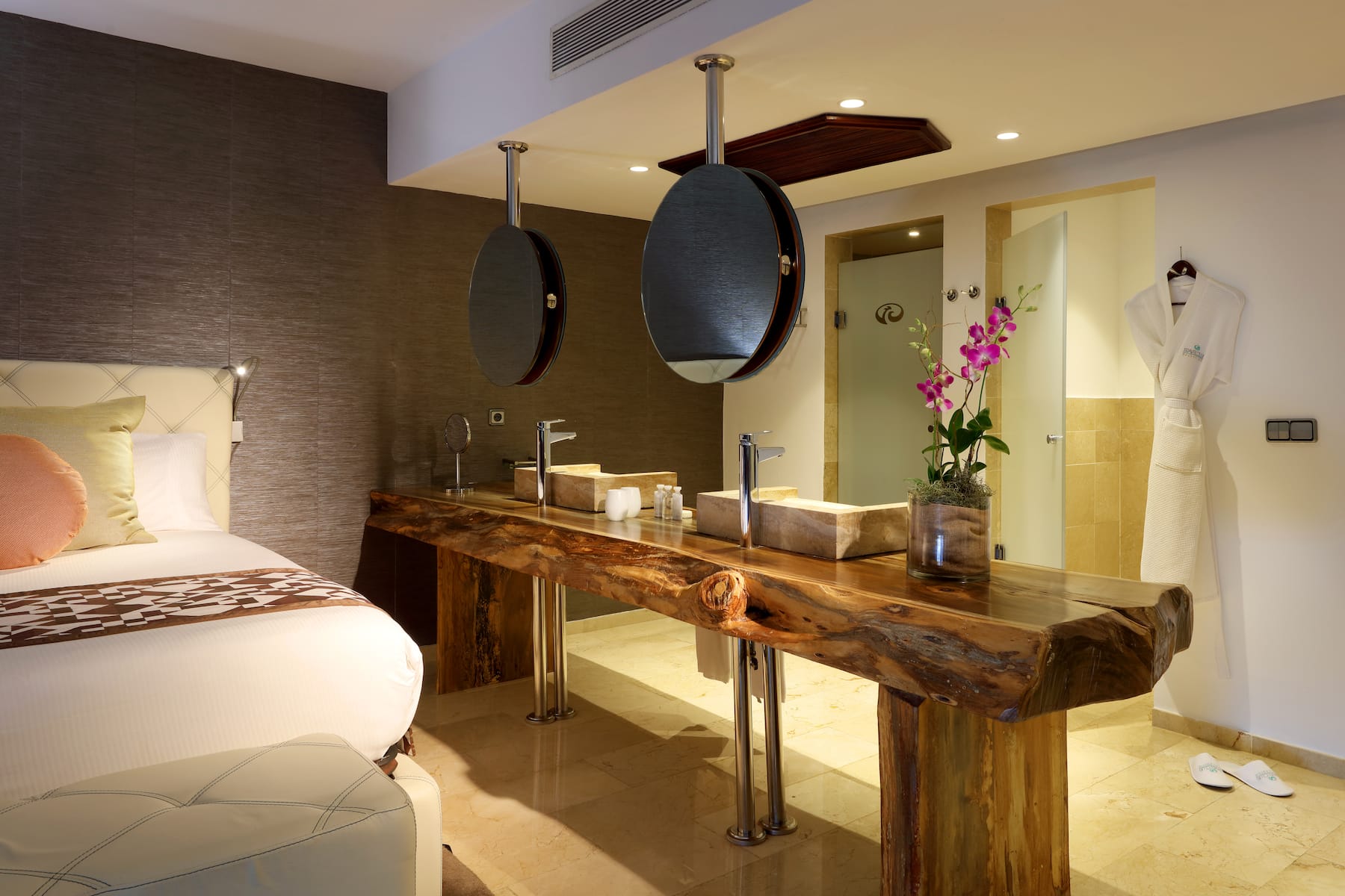 Guest room at the Grand Palladium Select Bavaro, All Inclusive Resort & Spa in Punta Cana, Other than US/Canada