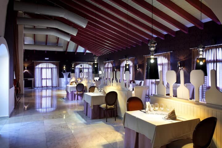 Grand Palladium Select Bavaro, All Inclusive Resort & Spa restaurant in Punta Cana, Other than US/Canada