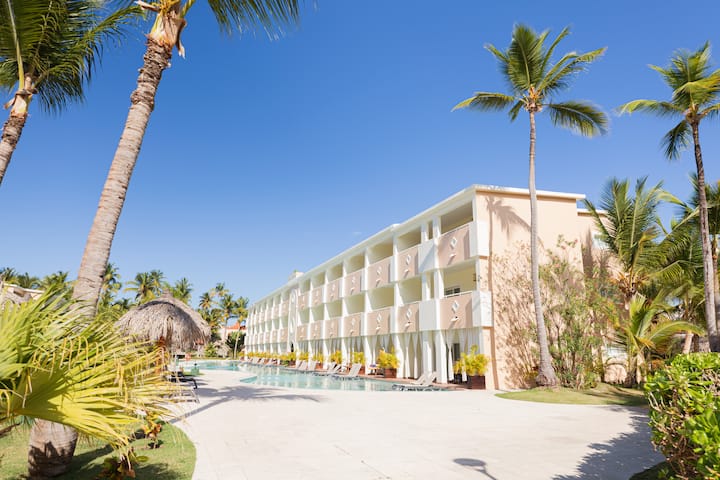 Exterior of TRS Turquesa Punta Cana, Adults Only - All Inclusive Resort hotel in Punta Cana, Other than US/Canada