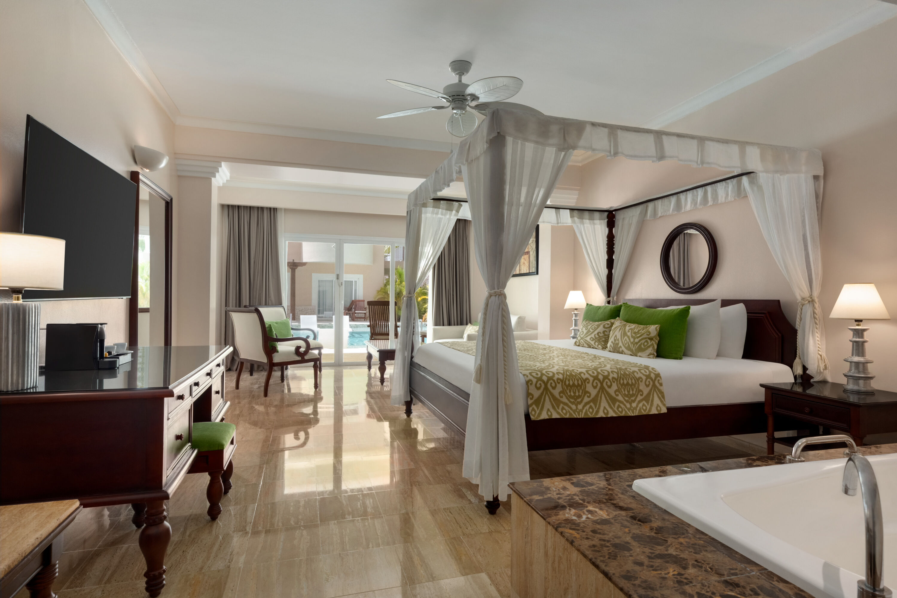 TRS Turquesa Punta Cana, Adults Only - All Inclusive Resort hot tub suite in Punta Cana, Other than US/Canada