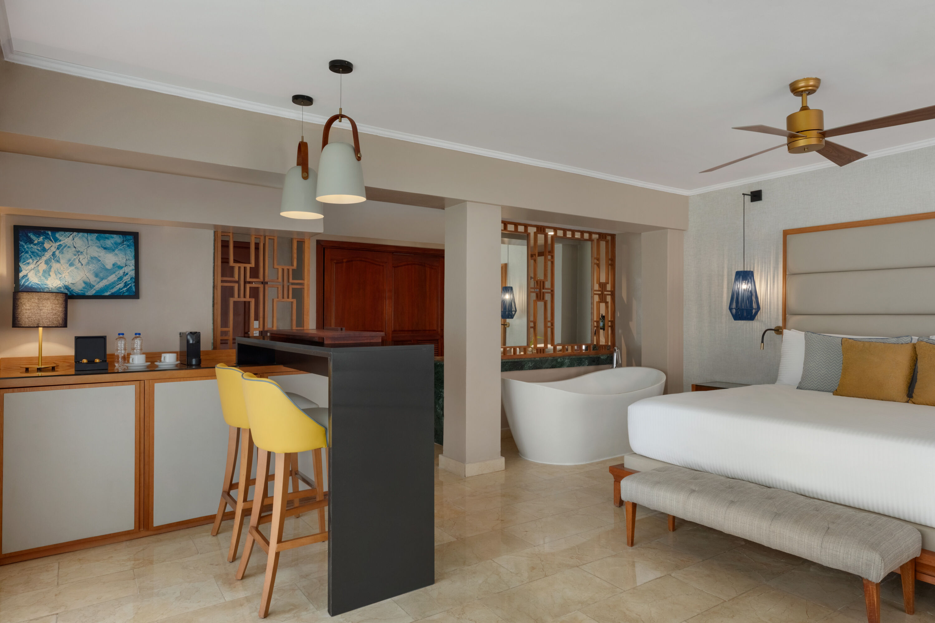 Grand Palladium Punta Cana, All Inclusive Resort & Spa hot tub suite in Punta Cana, Other than US/Canada