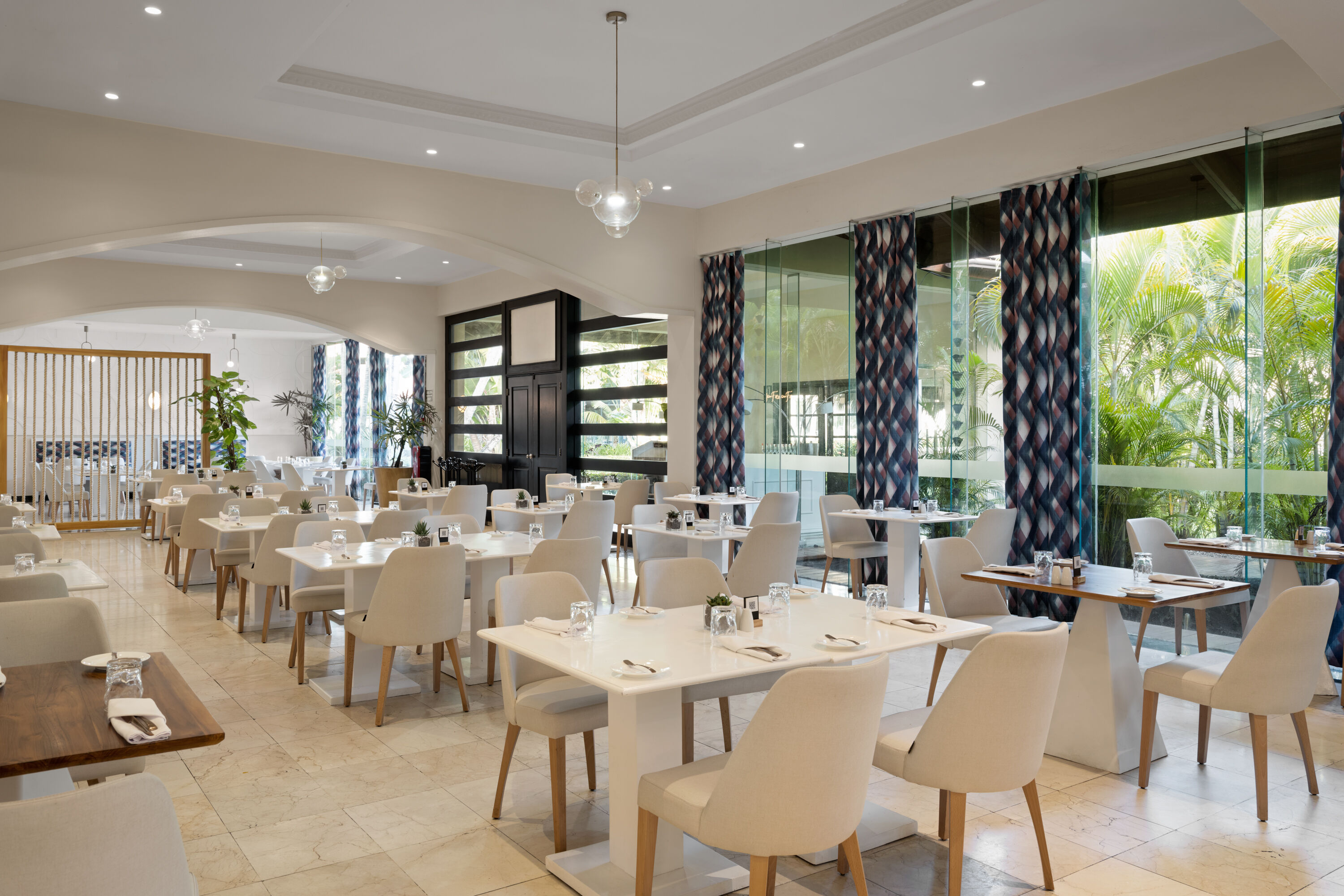 Grand Palladium Punta Cana, All Inclusive Resort & Spa restaurant in Punta Cana, Other than US/Canada