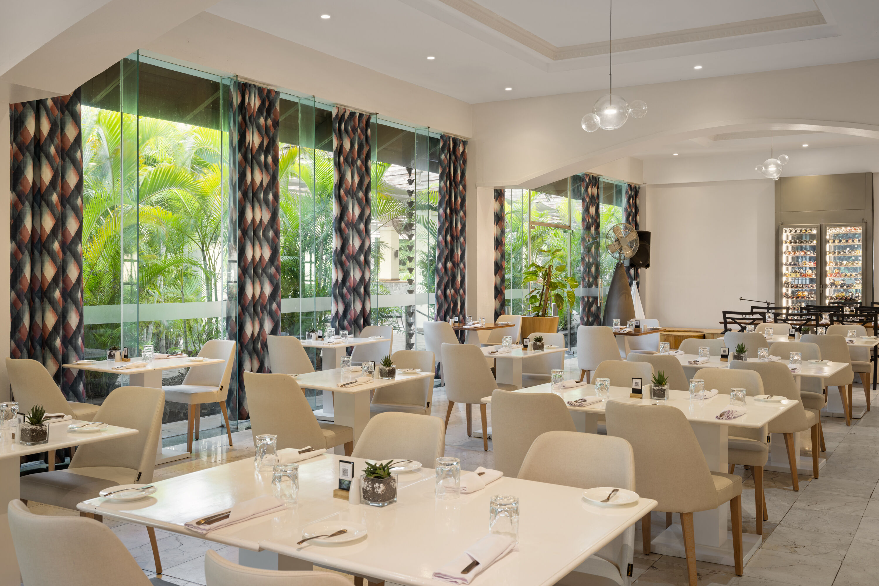 Grand Palladium Punta Cana, All Inclusive Resort & Spa restaurant in Punta Cana, Other than US/Canada