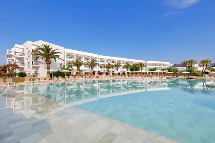 Pool at the Grand Palladium Select Palace Ibiza in Sant Jordi De Ses Salines, Other than US/Canada
