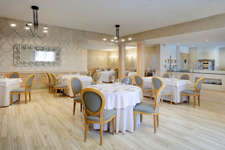 Grand Palladium Select Palace Ibiza restaurant in Sant Jordi De Ses Salines, Other than US/Canada