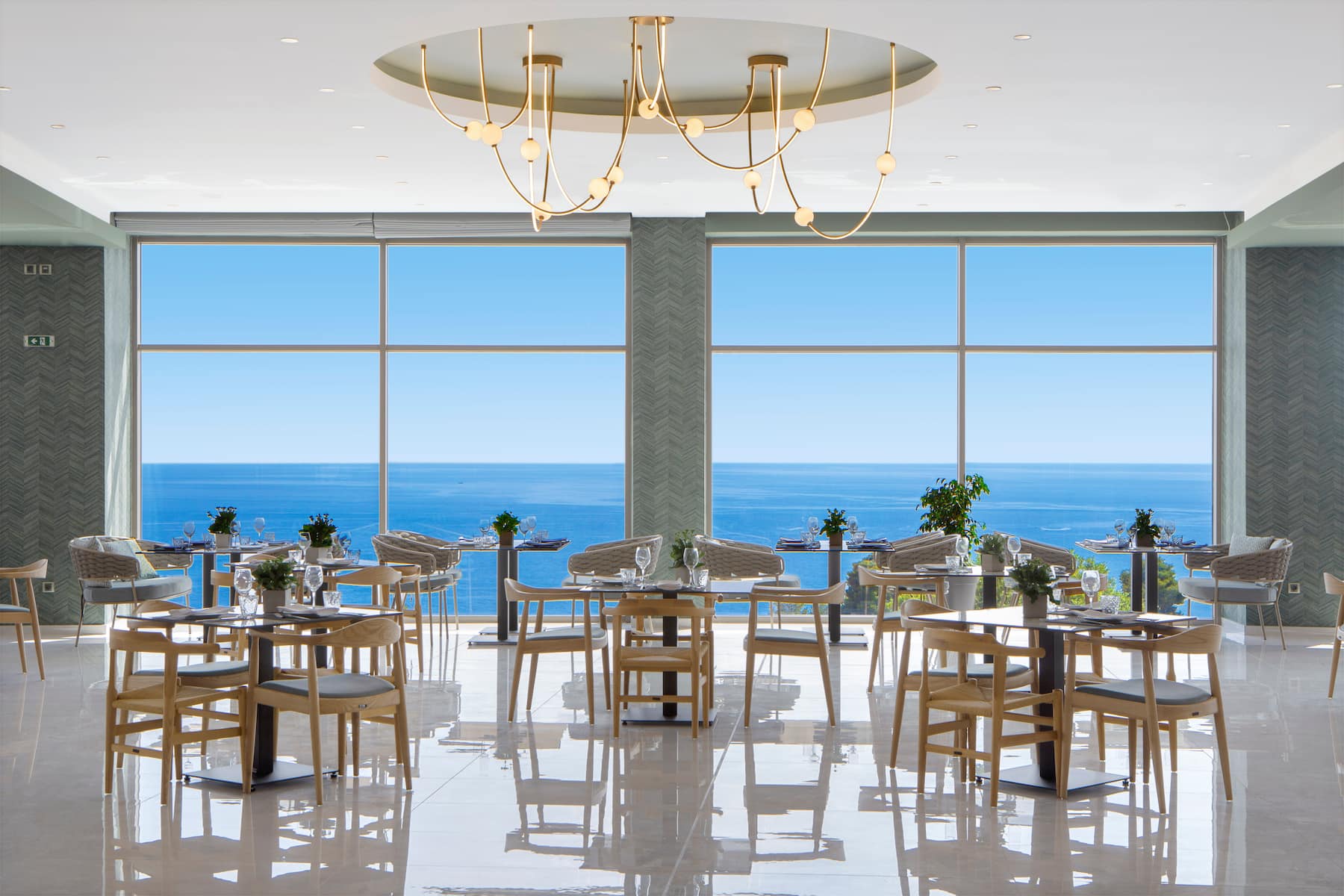 Ajul Luxury Hotel & Spa Resort, A Registry Collection Hotel restaurant in Agia Paraskevi Chalikidi, Other than US/Canada