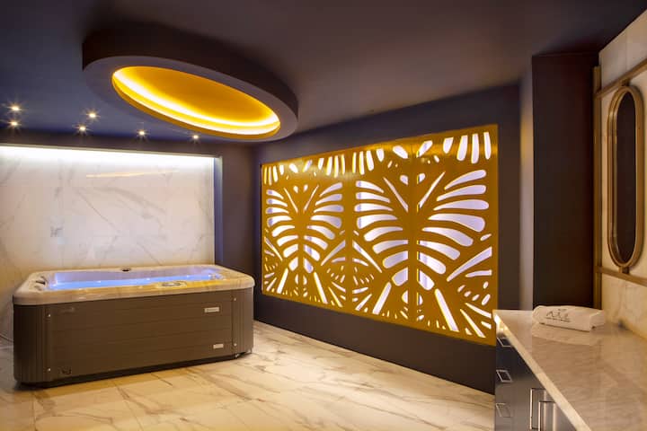 Ajul Luxury Hotel & Spa Resort, A Registry Collection Hotel spa in Agia Paraskevi Chalikidi, Other than US/Canada