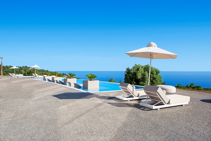 Ajul Luxury Hotel & Spa Resort, A Registry Collection Hotel spa in Agia Paraskevi Chalikidi, Other than US/Canada