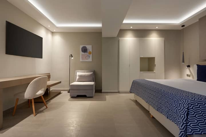 Ajul Luxury Hotel & Spa Resort, A Registry Collection Hotel suite in Agia Paraskevi Chalikidi, Other than US/Canada