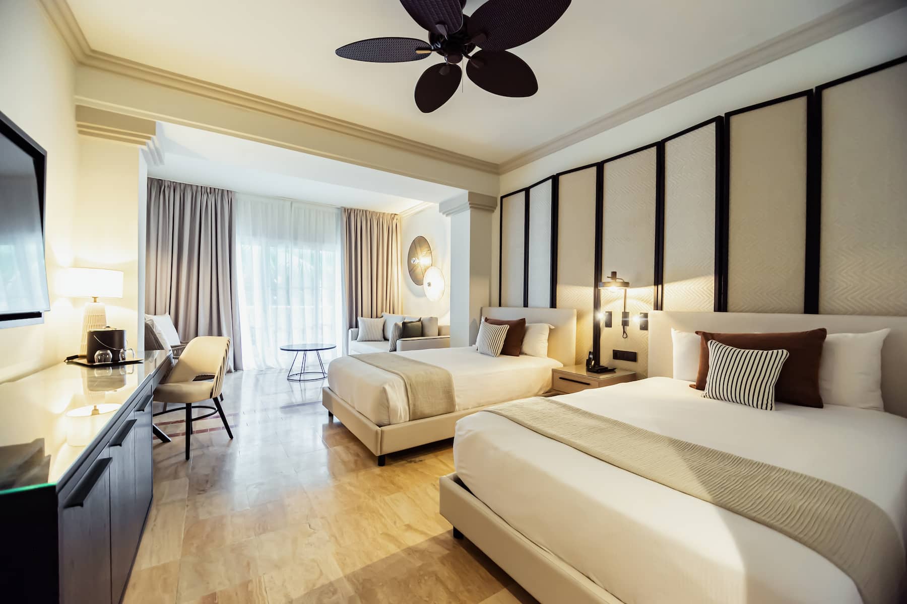 Grand Palladium Jamaica, All Inclusive Resort & Spa suite in Montego Bay, Other than US/Canada