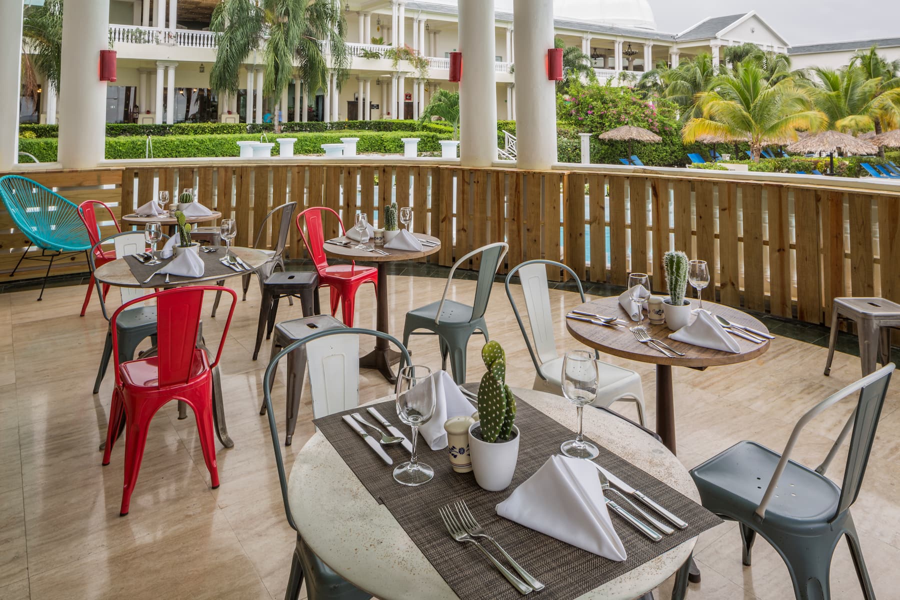 Grand Palladium Jamaica, All Inclusive Resort & Spa restaurant in Montego Bay, Other than US/Canada