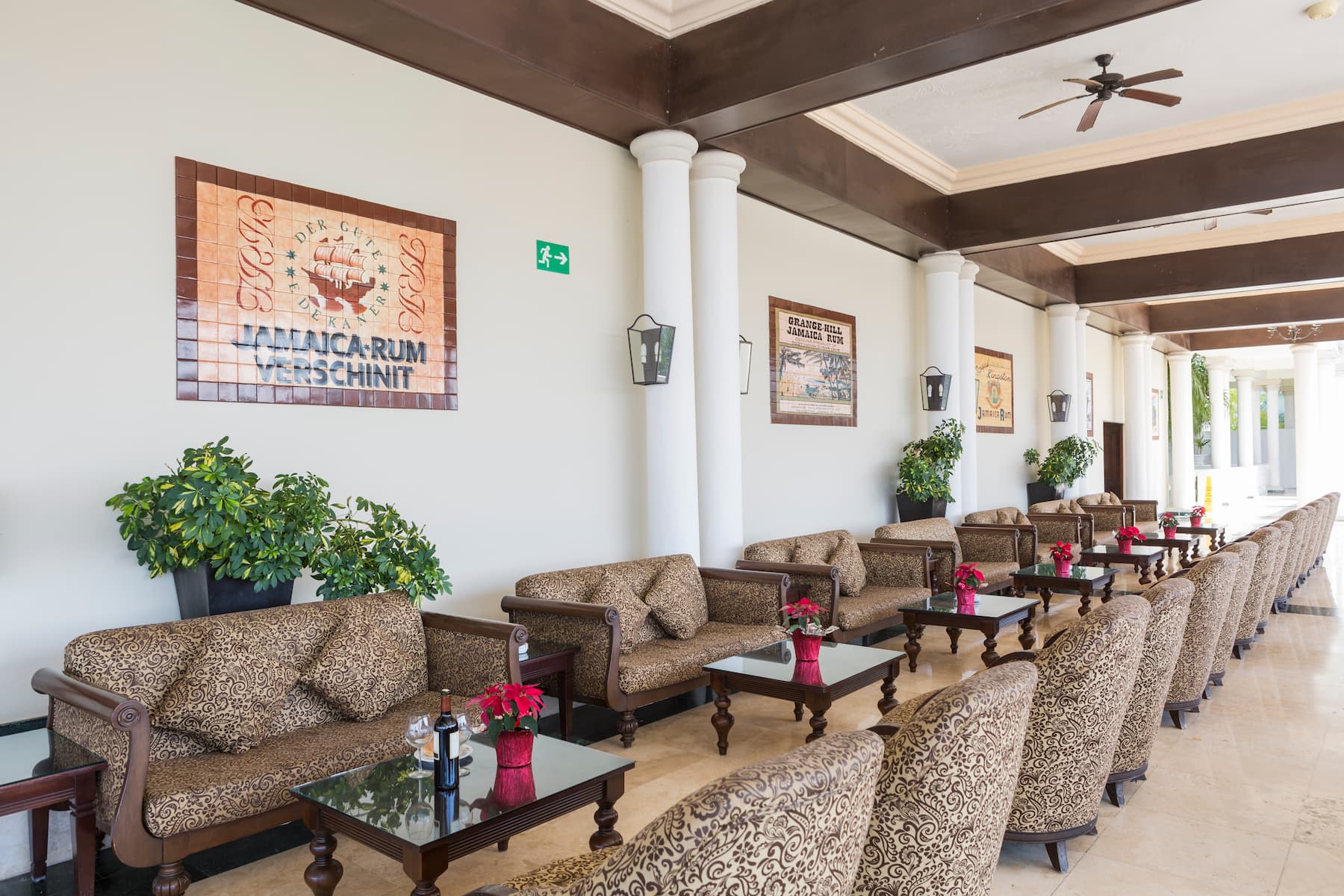Bar at Grand Palladium Jamaica, All Inclusive Resort & Spa in Montego Bay, Other than US/Canada
