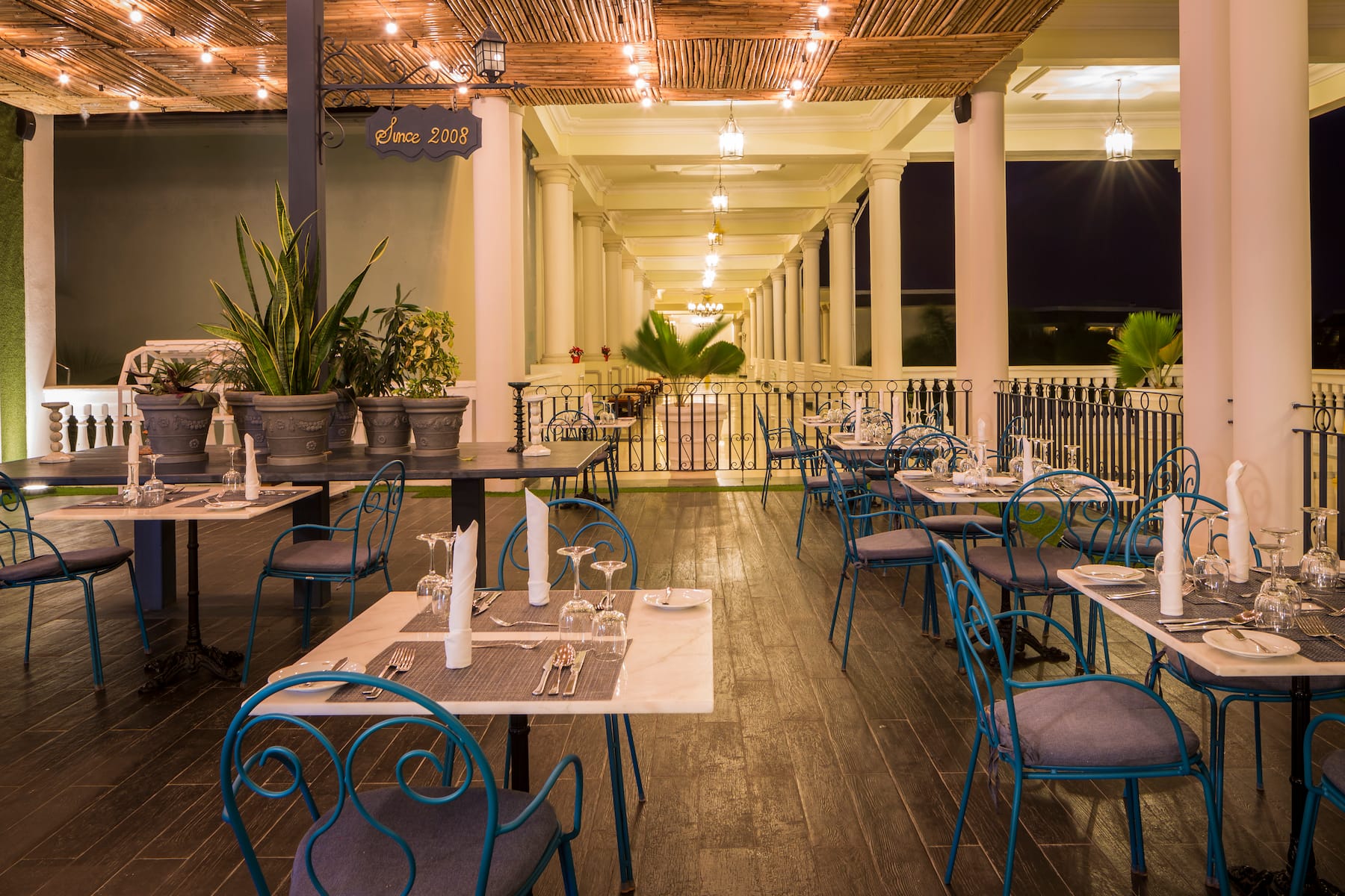 Grand Palladium Jamaica, All Inclusive Resort & Spa restaurant in Montego Bay, Other than US/Canada