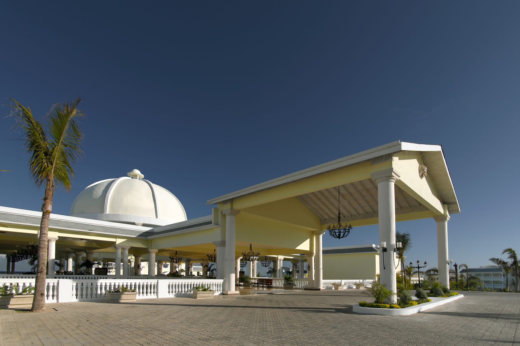 Exterior of Grand Palladium Jamaica, All Inclusive Resort & Spa hotel in Montego Bay, Other than US/Canada