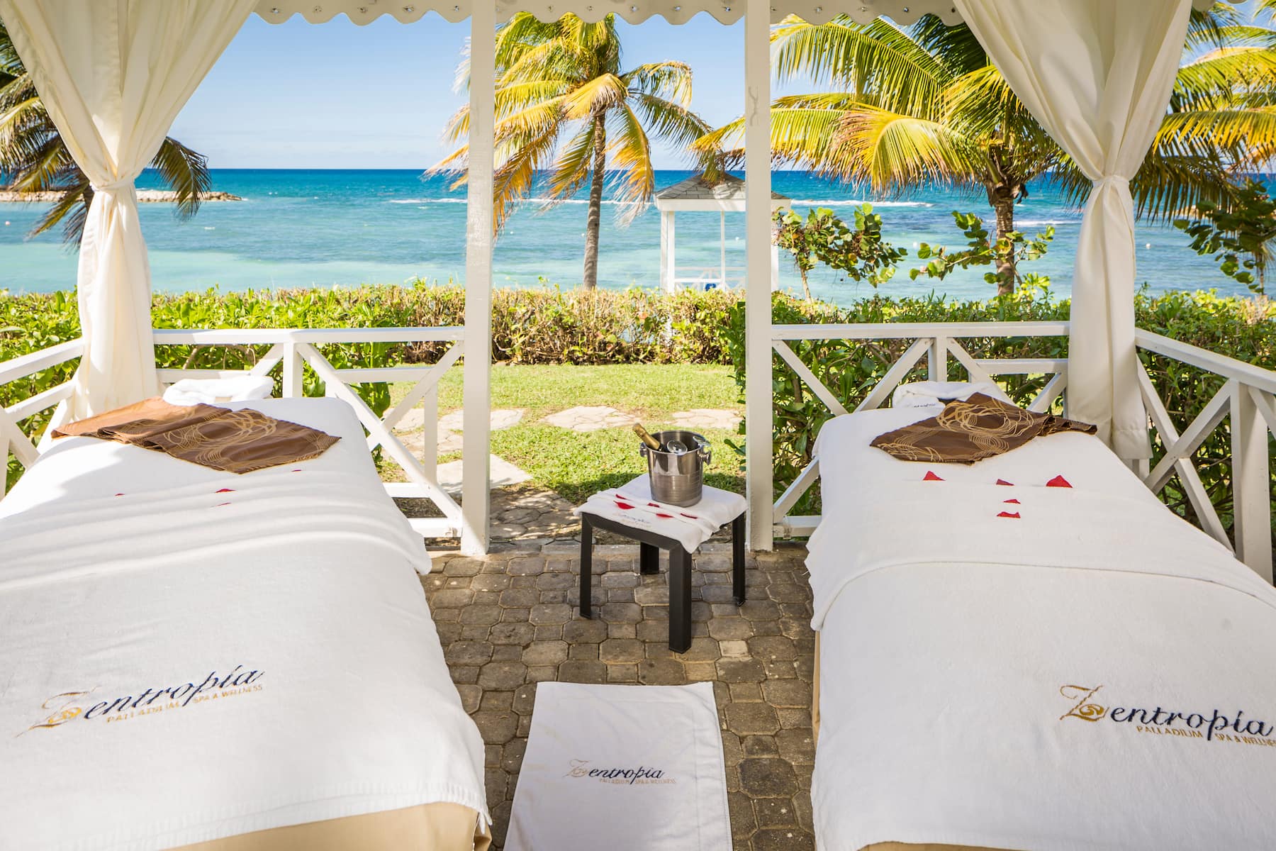 Grand Palladium Jamaica, All Inclusive Resort & Spa spa in Montego Bay, Other than US/Canada