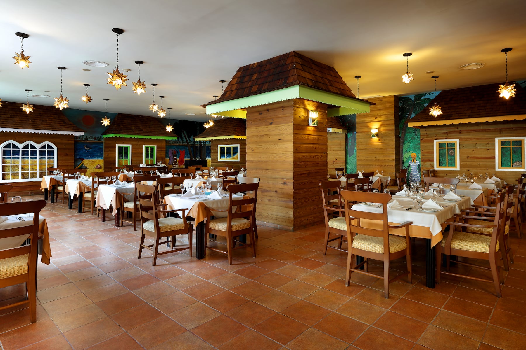 Grand Palladium Jamaica, All Inclusive Resort & Spa restaurant in Montego Bay, Other than US/Canada