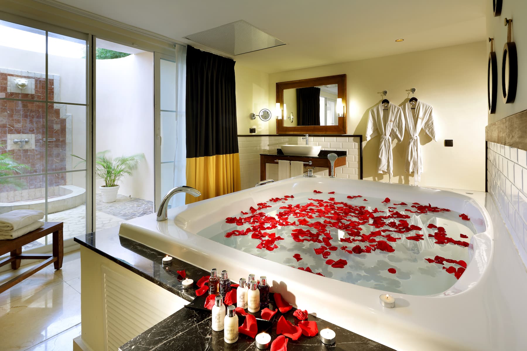 Grand Palladium Lady Hamilton, All Inclusive Resort & Spa suite in Montego Bay, Other than US/Canada