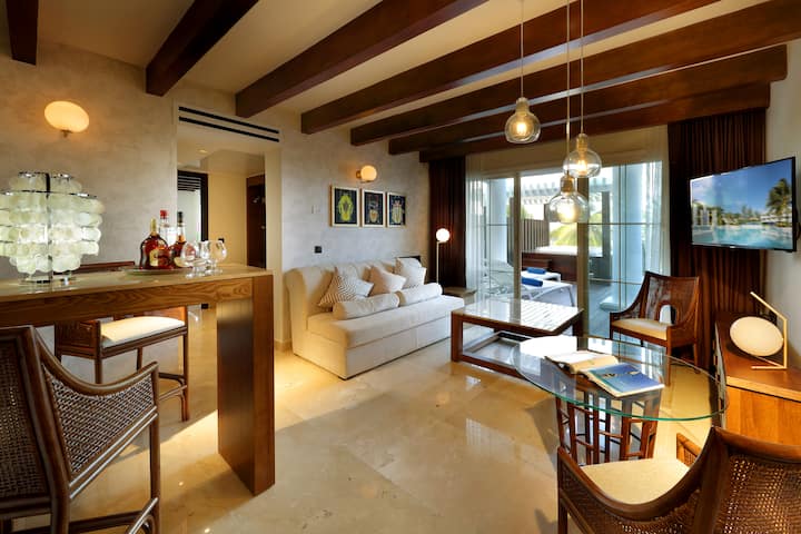 Grand Palladium Lady Hamilton, All Inclusive Resort & Spa suite in Montego Bay, Other than US/Canada