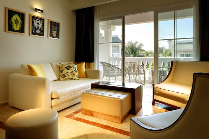 Grand Palladium Lady Hamilton, All Inclusive Resort & Spa suite in Montego Bay, Other than US/Canada