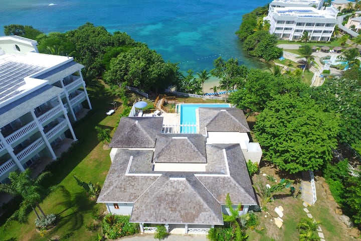 Grand Palladium Lady Hamilton, All Inclusive Resort & Spa suite in Montego Bay, Other than US/Canada