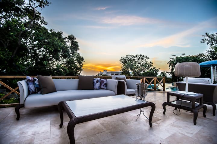 Grand Palladium Lady Hamilton, All Inclusive Resort & Spa suite in Montego Bay, Other than US/Canada