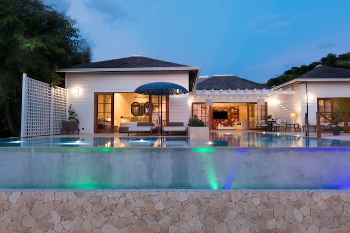 Grand Palladium Lady Hamilton, All Inclusive Resort & Spa suite in Montego Bay, Other than US/Canada