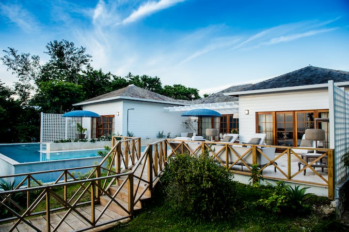 Grand Palladium Lady Hamilton, All Inclusive Resort & Spa suite in Montego Bay, Other than US/Canada