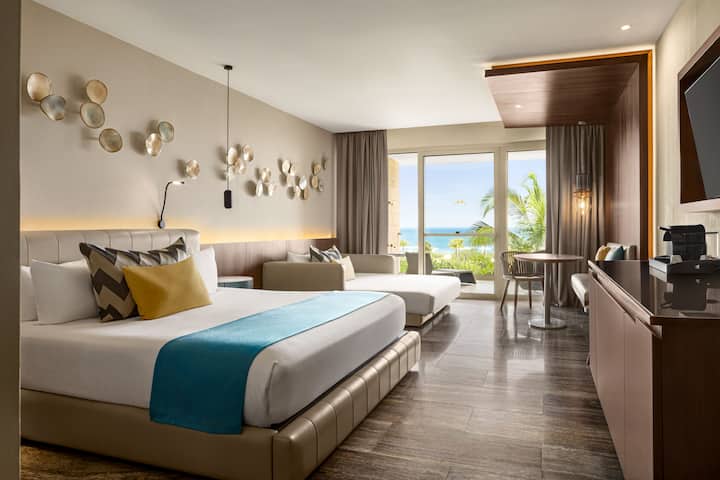 Grand Palladium Select Costa Mujeres - All Inclusive suite in Cancun, Other than US/Canada
