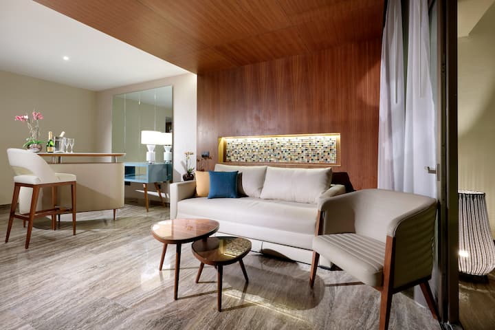 Grand Palladium Select Costa Mujeres - All Inclusive suite in Cancun, Other than US/Canada