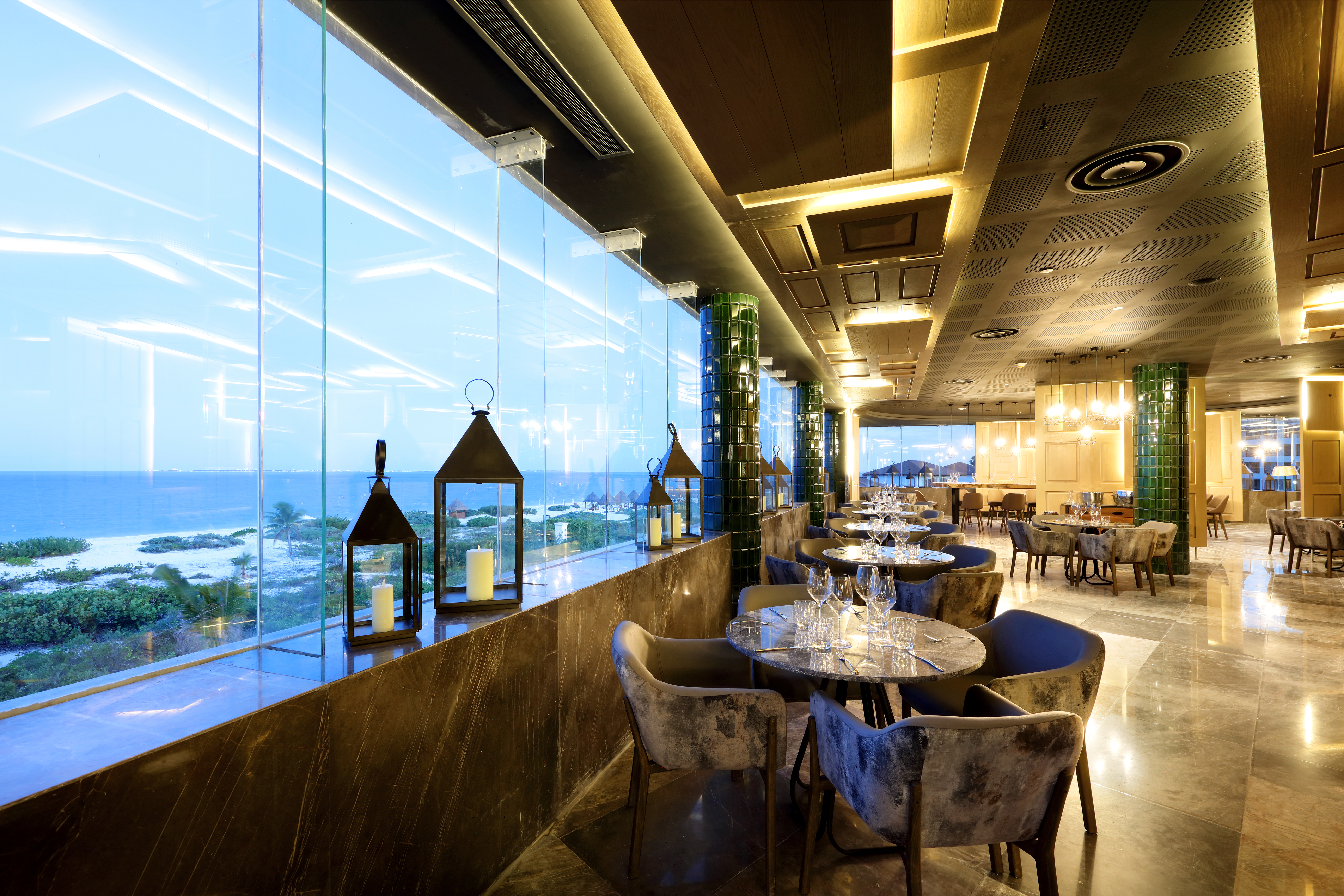 TRS Coral Costa Mujeres, a Registry Collection Hotel restaurant in Cancun, Other than US/Canada