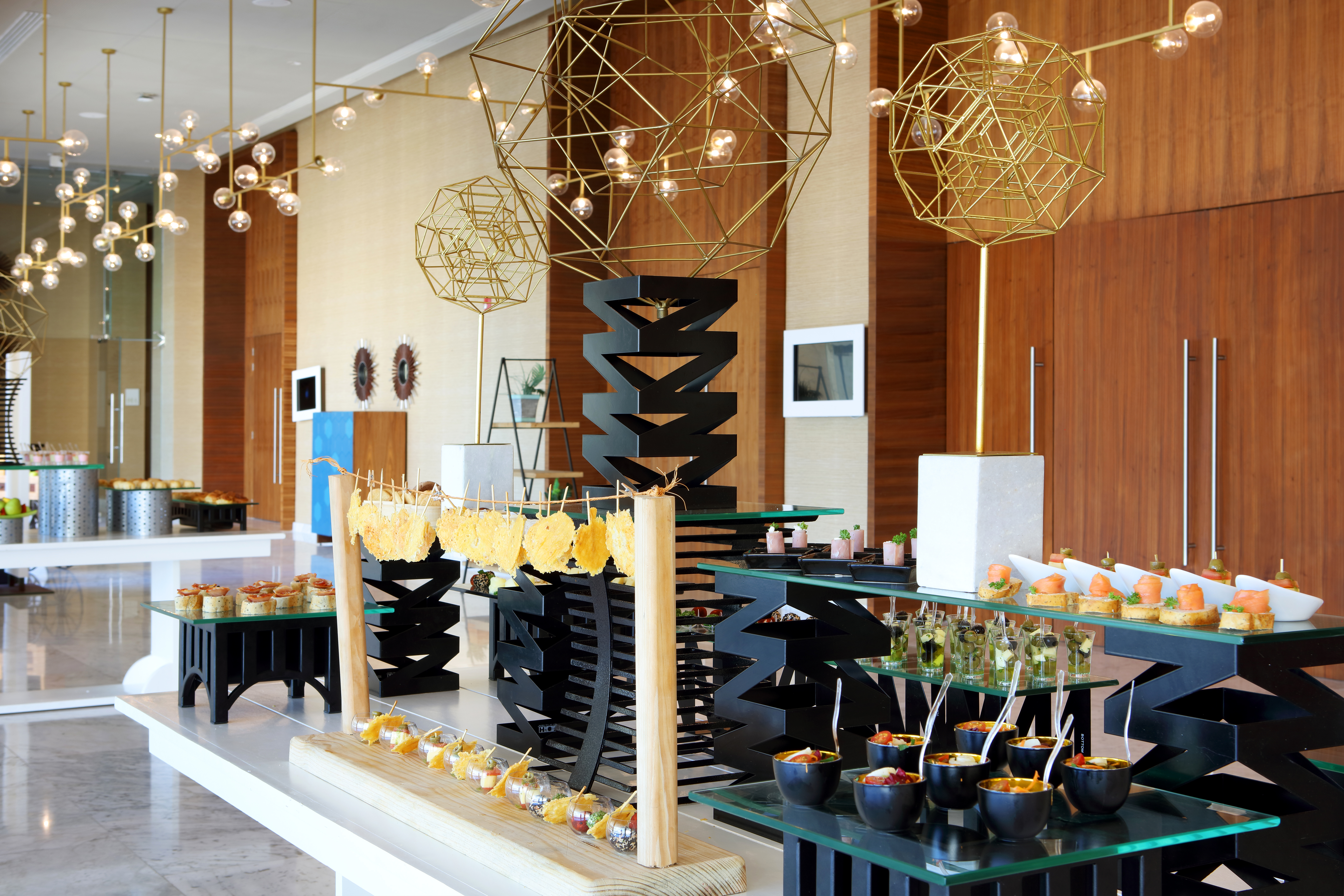 TRS Coral Costa Mujeres, a Registry Collection Hotel restaurant in Cancun, Other than US/Canada