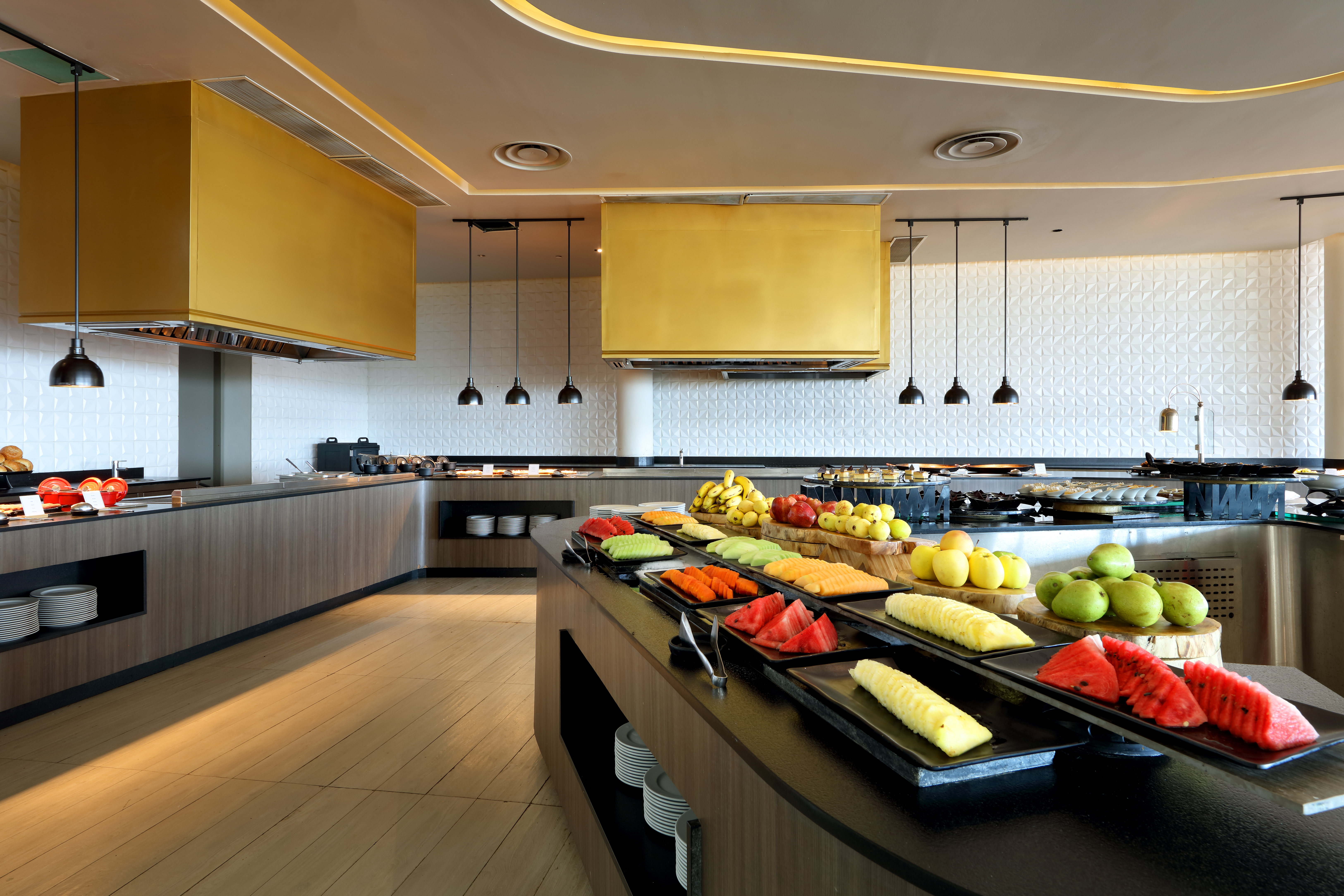 TRS Coral Costa Mujeres, a Registry Collection Hotel restaurant in Cancun, Other than US/Canada