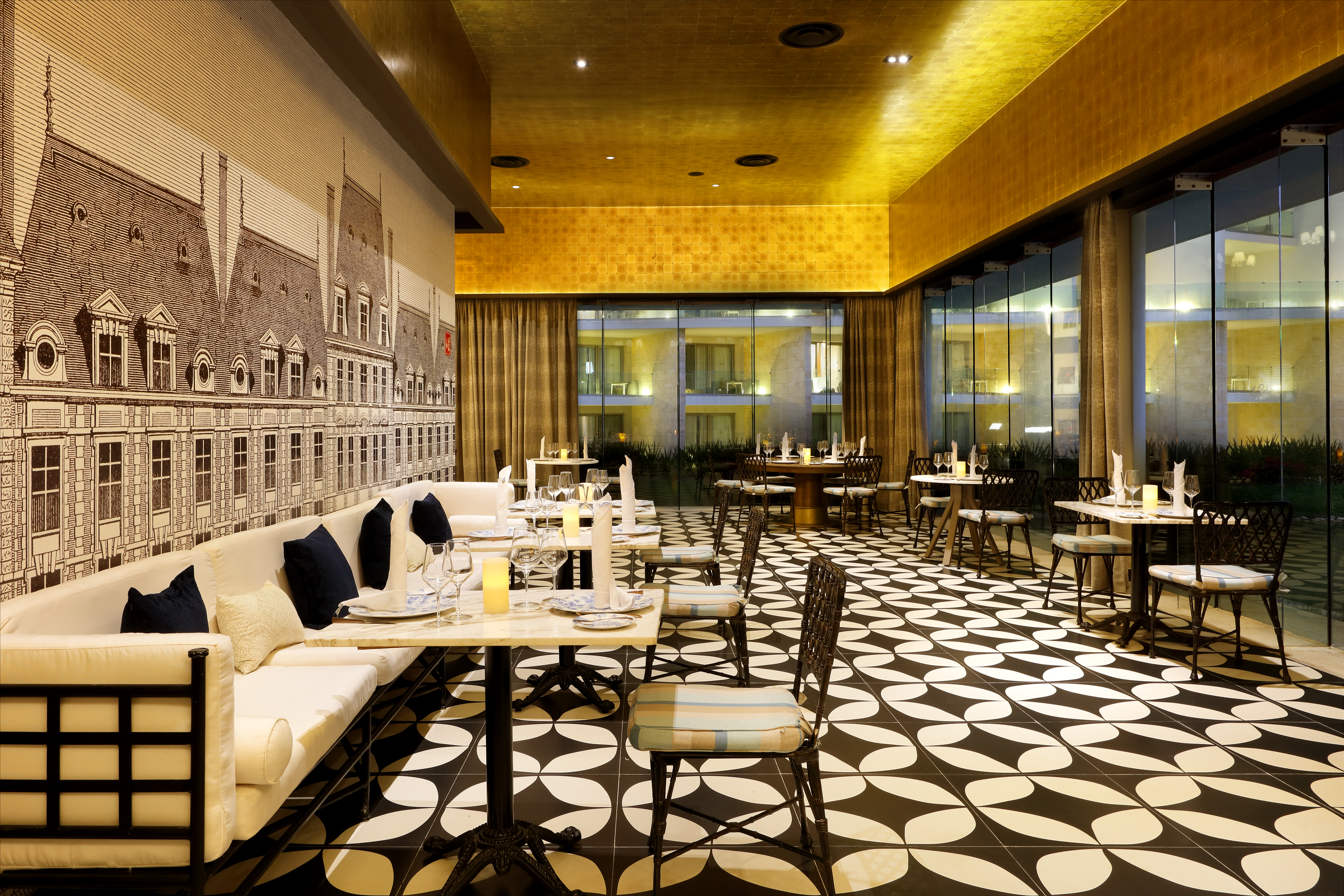 TRS Coral Costa Mujeres, a Registry Collection Hotel restaurant in Cancun, Other than US/Canada