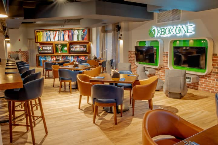 Bar at Grand Palladium Vallarta, All Inclusive Resort & Spa in Punta Mita, Other than US/Canada