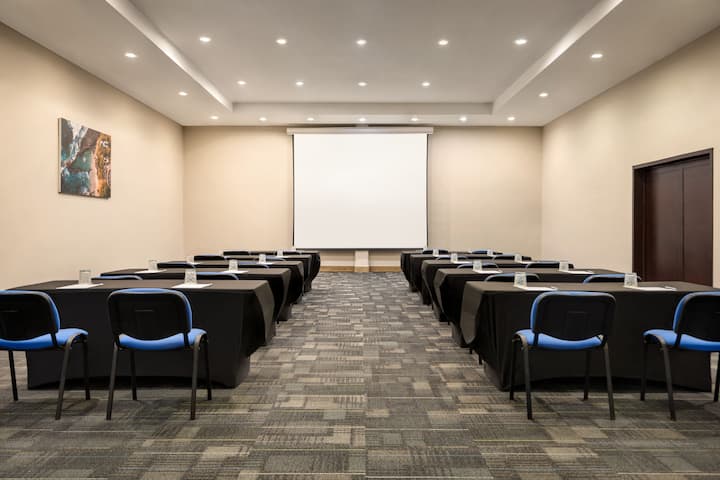 Classroom meeting room at Grand Palladium Vallarta, All Inclusive Resort & Spa in Punta Mita, Other than US/Canada