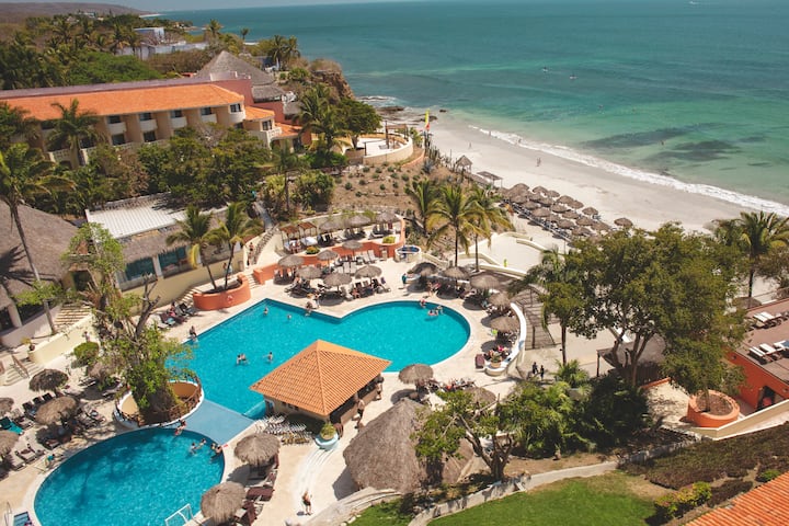 Exterior of Grand Palladium Vallarta, All Inclusive Resort & Spa hotel in Punta Mita, Other than US/Canada