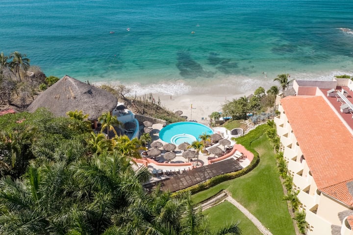 Exterior of Grand Palladium Vallarta, All Inclusive Resort & Spa hotel in Punta Mita, Other than US/Canada