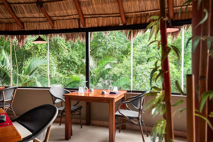 Grand Palladium Vallarta, All Inclusive Resort & Spa restaurant in Punta Mita, Other than US/Canada