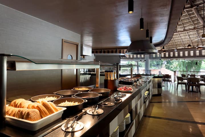 Grand Palladium Vallarta, All Inclusive Resort & Spa restaurant in Punta Mita, Other than US/Canada