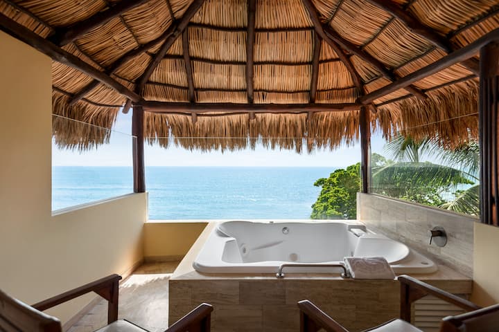 Grand Palladium Vallarta, All Inclusive Resort & Spa suite in Punta Mita, Other than US/Canada