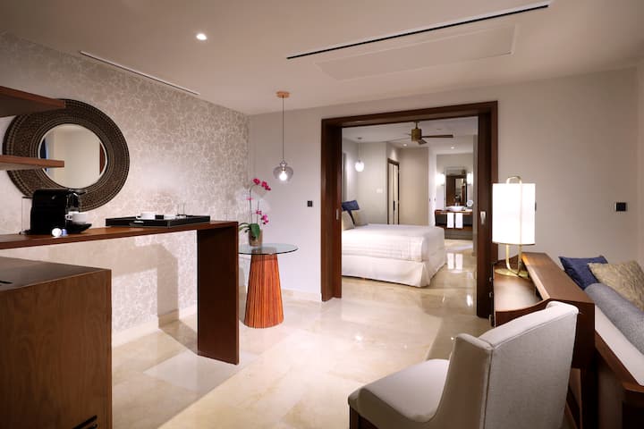 Grand Palladium Vallarta, All Inclusive Resort & Spa suite in Punta Mita, Other than US/Canada