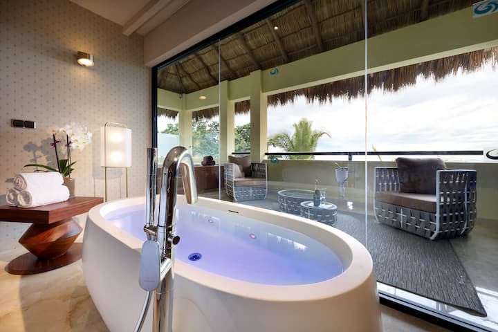 Grand Palladium Vallarta, All Inclusive Resort & Spa suite in Punta Mita, Other than US/Canada