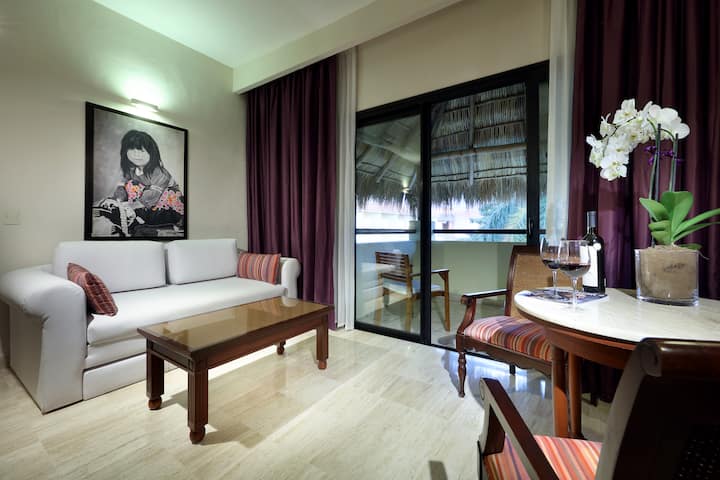 Grand Palladium Vallarta, All Inclusive Resort & Spa suite in Punta Mita, Other than US/Canada