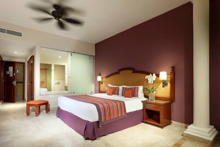 Grand Palladium Vallarta, All Inclusive Resort & Spa suite in Punta Mita, Other than US/Canada