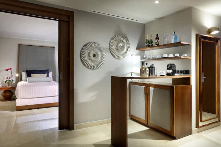 Grand Palladium Vallarta, All Inclusive Resort & Spa suite in Punta Mita, Other than US/Canada