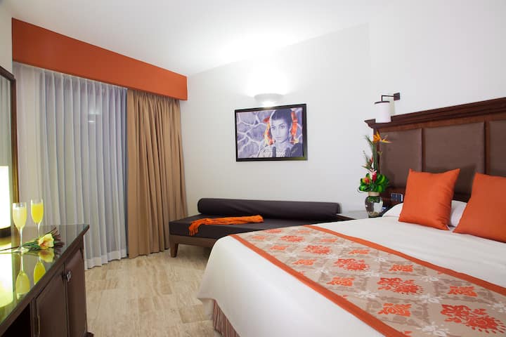 Grand Palladium Vallarta, All Inclusive Resort & Spa suite in Punta Mita, Other than US/Canada