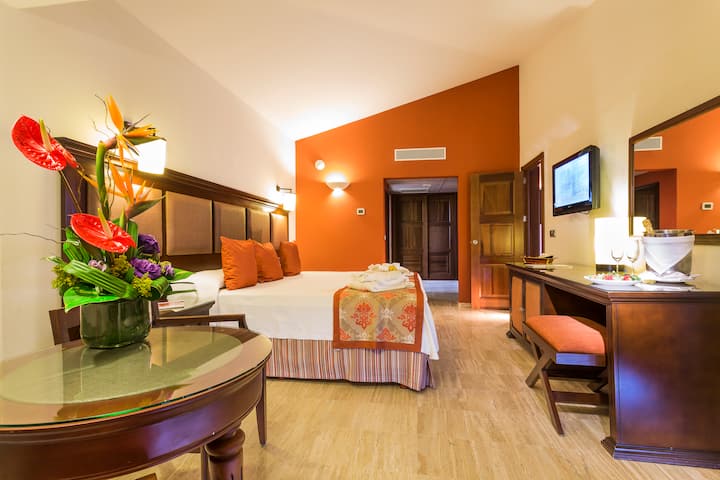 Grand Palladium Vallarta, All Inclusive Resort & Spa suite in Punta Mita, Other than US/Canada