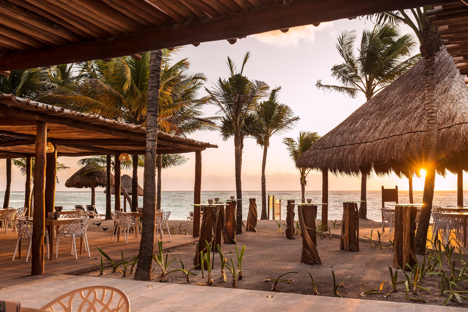 Bar at Grand Palladium Colonial Riviera Maya, All Inclusive Resort in Riviera Maya, Other than US/Canada